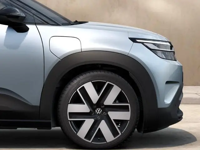 Volkswagen ID.Cross Life 52 kWh accu, 211 PK · Comfort Pakket · Multimedia Pakket · Zijruiten achter...
