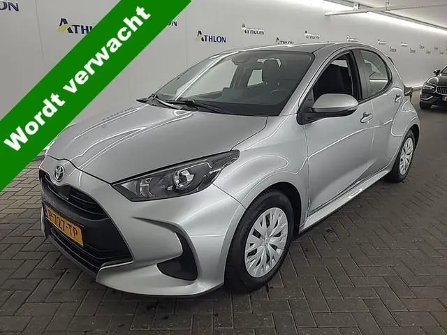 Toyota Yaris 1.5 Hybrid Active ✅ Navigatie ✅ Automaat ✅ Camera ✅ CarPlay