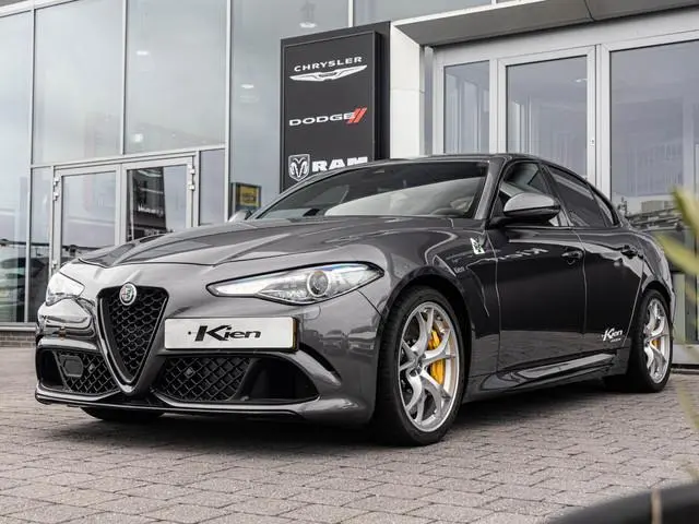 Alfa Romeo Giulia