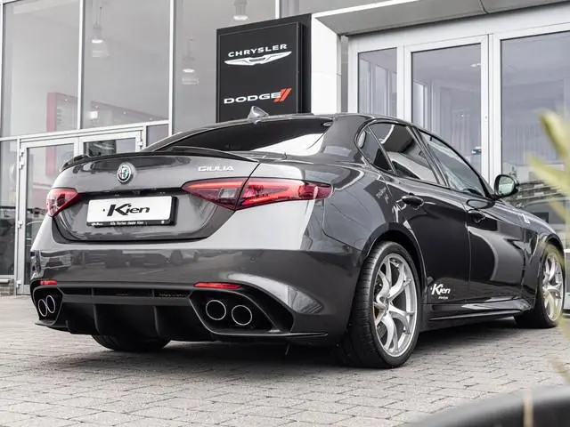 Alfa Romeo Giulia