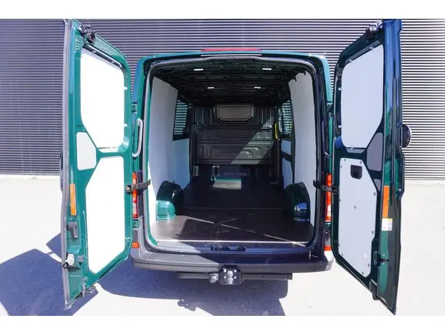 Volkswagen Crafter 140pk Facelift L3H2/L2H1 Highline Apple Carplay Trekhaak Parkeersensoren Digitaal...