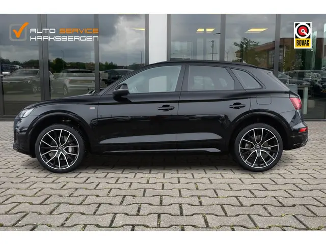 Audi Q5 55 TFSI e Quattro Competition | ACC | Pano | Trekhaak |