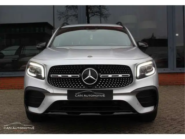 Mercedes-Benz GLB 200 AMG Line Night 360 Camera Sfeer