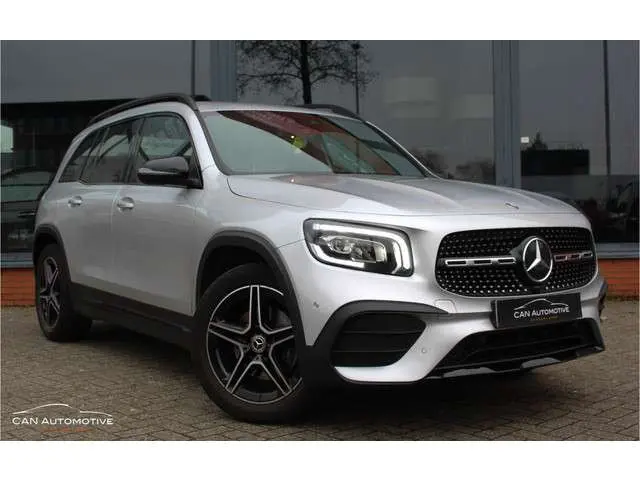 Mercedes-Benz GLB 200 AMG Line Night 360 Camera Sfeer