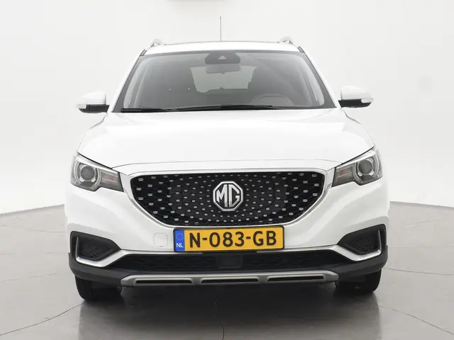 MG ZS EV