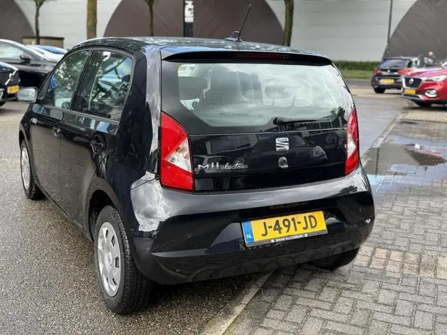 SEAT Mii Electric electric VAN: 13.900,- VOOR: 11.877,- UW WKVOORDEEL: 2.023,-ORIGINEEL NEDERLANDSE...