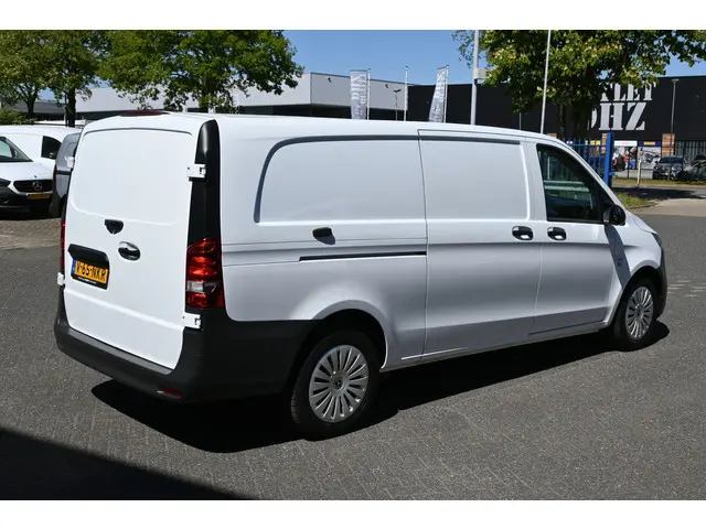 Mercedes-Benz Vito 116 CDI L3 Pro 2500 KG trekhaak afneembaar, Navigatie met camera