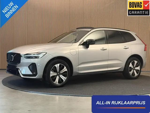 Volvo XC60 2.0 T6 Plug-in hybrid AWD Ultimate Dark | Panodak | LED | Navi | Camera | Incl. garantie