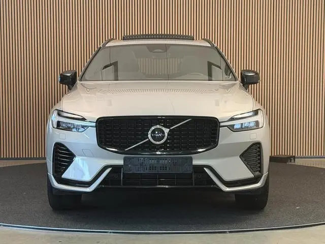 Volvo XC60 2.0 T6 Plug-in hybrid AWD Ultimate Dark | Panodak | LED | Navi | Camera | Incl. garantie