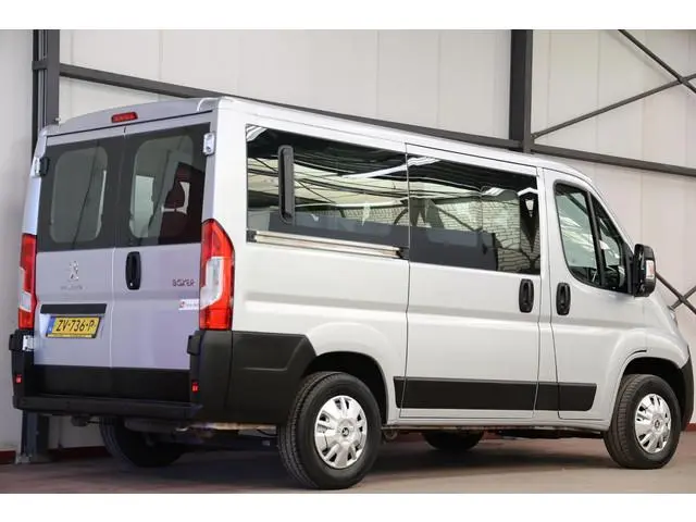 Peugeot Boxer 141 PK PERSONENBUS 9 PERSOONS