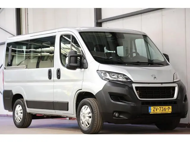 Peugeot Boxer 141 PK PERSONENBUS 9 PERSOONS