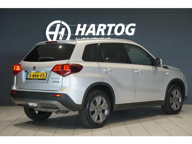 Suzuki Vitara 1.4 Boosterjet Select Smart Hybrid + STOELVERWARMING / CAMERA