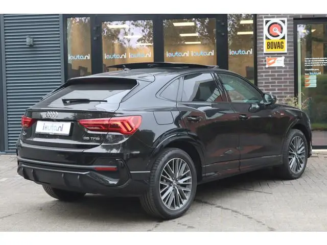 Audi Q3 Sportback 35 TFSI S-Line Optiek Black Pano/Leder/LED/ACC/Camera/Virtual Cockpit+/19"/Trekhaa...