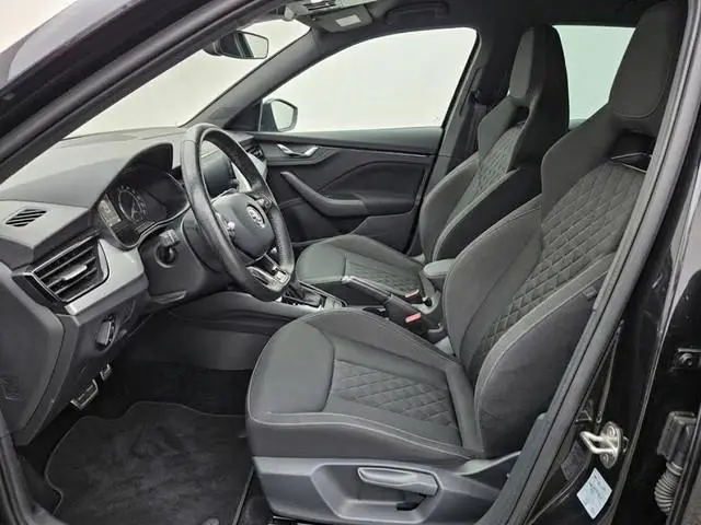Skoda Kamiq 1.0 TSI Sport Business 110pk | Trekhaak | Apple Carplay/Android Auto | Cruise control |...