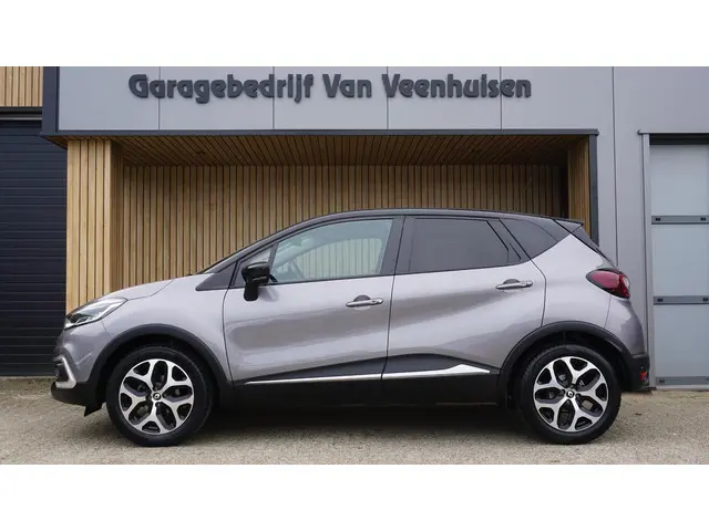 Renault Captur 0.9 TCe 90pk 5Drs Intens LED Keyless A-Camera Clima Cruise Control *NL Captur*
