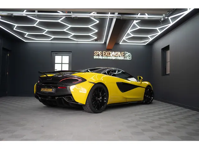 McLaren 570S