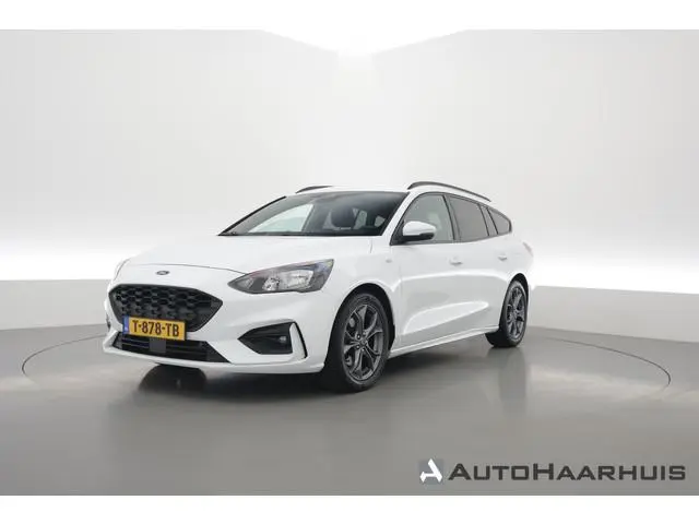 Ford Focus Wagon 1.0 EcoBoost ST Line | Rijklaar! | Winter Pack | Cruise Control | All Season | B&O...