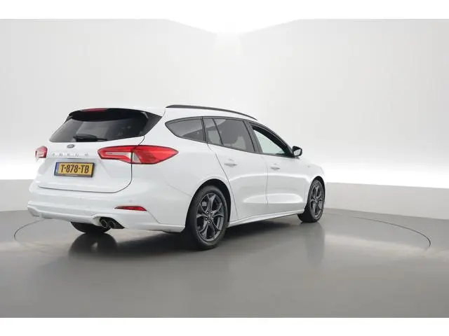 Ford Focus Wagon 1.0 EcoBoost ST Line | Rijklaar! | Winter Pack | Cruise Control | All Season | B&O...