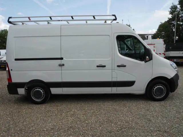 Opel Movano 2.3 Turbo 136PK L2H2 Airco Imperiaal Trekhaak