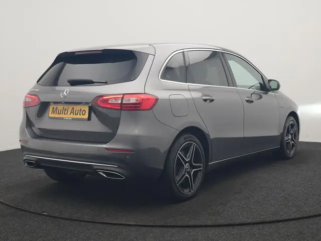 Mercedes-Benz B-klasse 250 e Business Line PHEV 218pk Dealer O.H. | SOH 95% | Stoelverwarming | Appl...