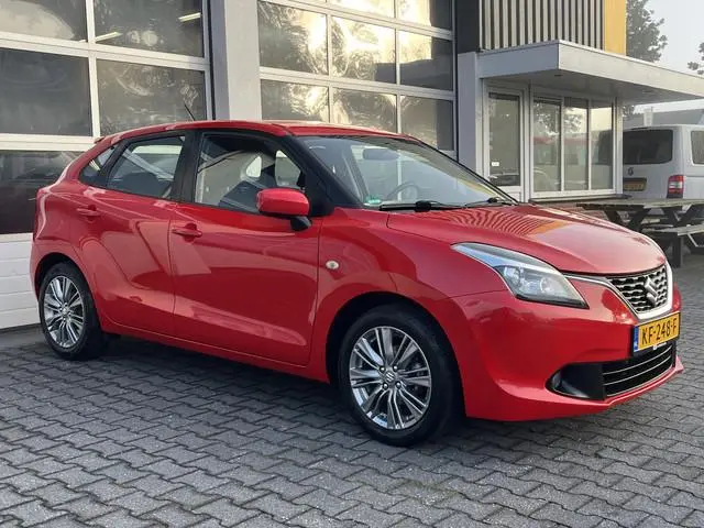 Suzuki Baleno 1.2 Exclusive Airco Stoelverwarming Trekhaak Telefoonverbinding Stuurwielbediening Lic...