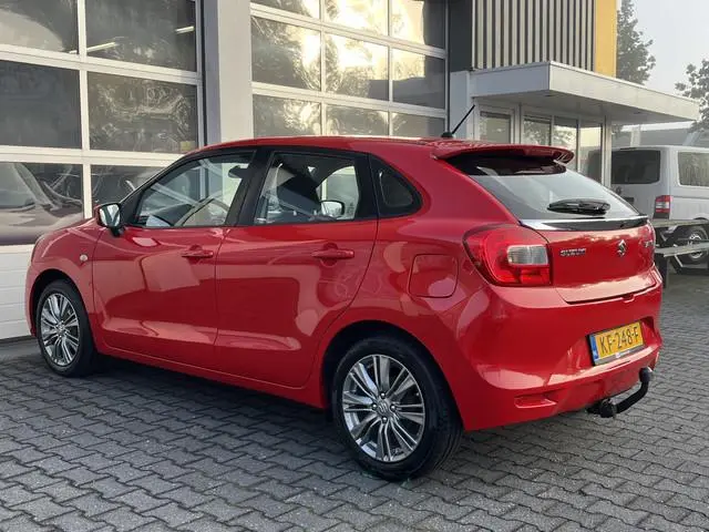 Suzuki Baleno 1.2 Exclusive Airco Stoelverwarming Trekhaak Telefoonverbinding Stuurwielbediening Lic...
