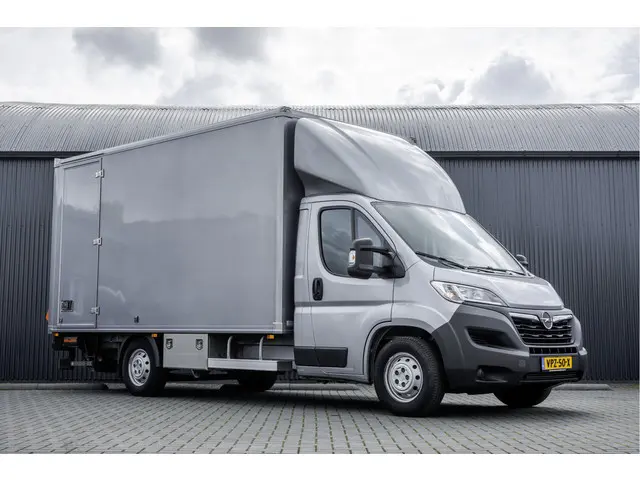 Opel Movano