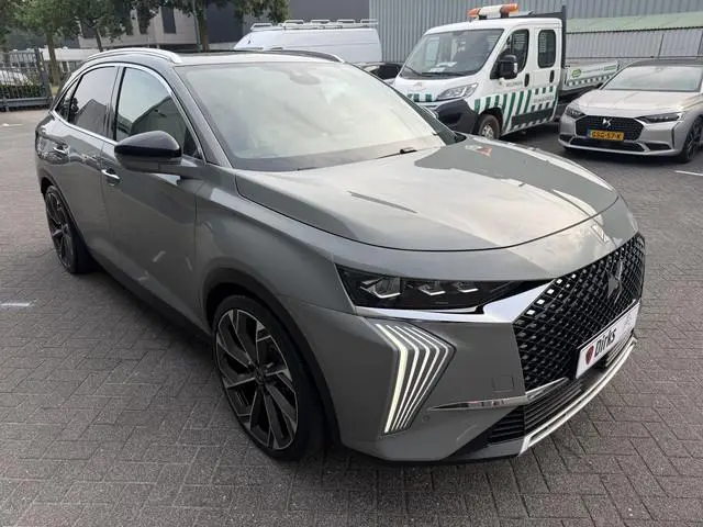 DS DS 7
