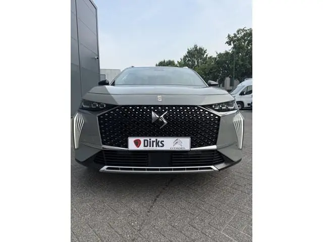 DS DS 7
