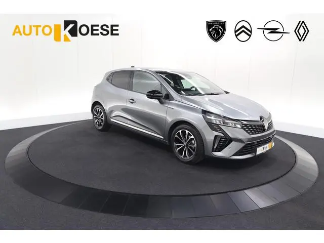 Renault Clio TCe 90 GPF techno | 360 Camera | 9.3 Inch Grootscherm | Apple Carplay