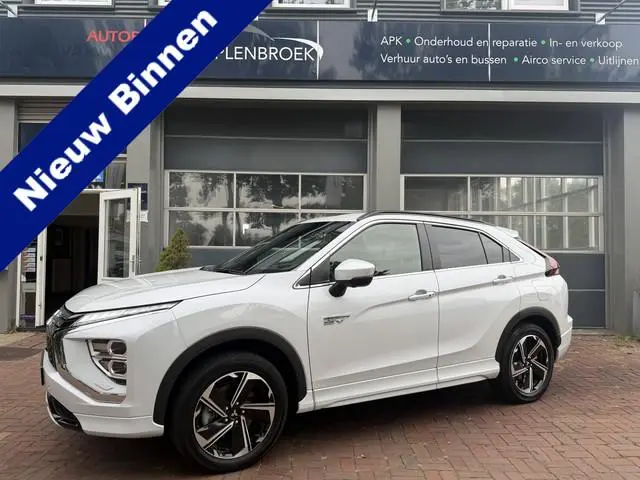 Mitsubishi Eclipse Cross 2.4 PHEV Executive Bj 2024 Km 36.147 Nap 1e eigenaar Plug hybride vol optie