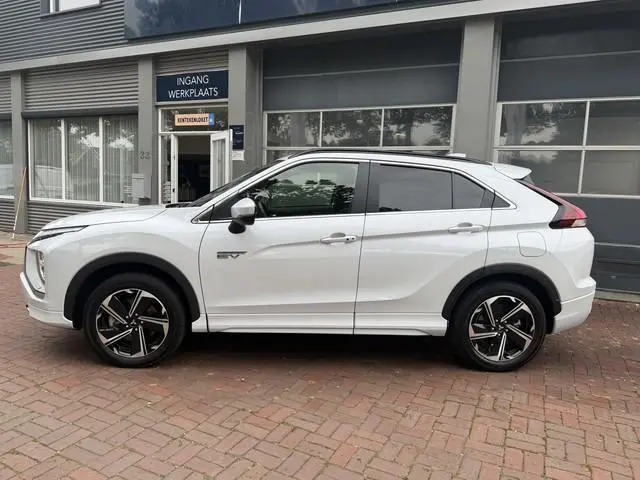 Mitsubishi Eclipse Cross 2.4 PHEV Executive Bj 2024 Km 36.147 Nap 1e eigenaar Plug hybride vol optie