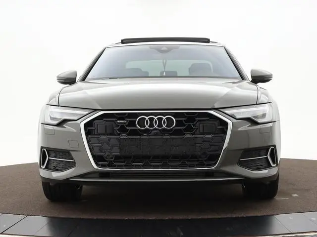 Audi A6 Limousine 50 TFSIe 299PK S-tronic Quattro S Line · 360 Camera · Panoramadak · Apple/Android...