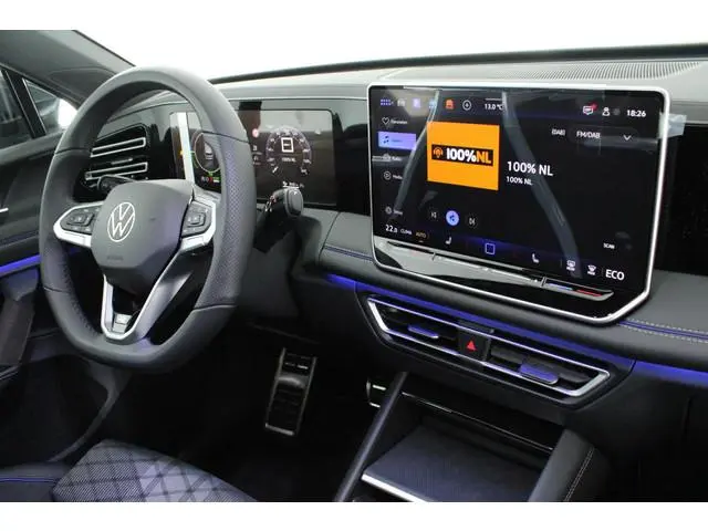 Volkswagen Tiguan 1.5 272pk eHybrid R-Line Edition Trekhaak Camera Keyless Massage Virtual Cockpit P...
