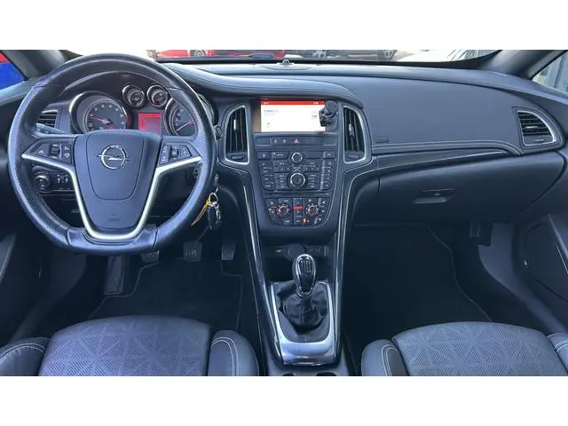 Opel Cascada