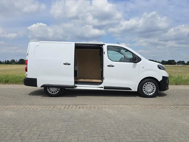 Toyota pro-ace