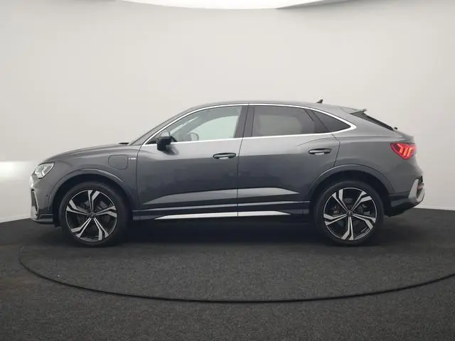 Audi Q3 Sportback 45 TFSI e 2x S Line PHEV 245pk Dealer O.H. | Trekhaak Af Fabriek | Adaptive Cruise...