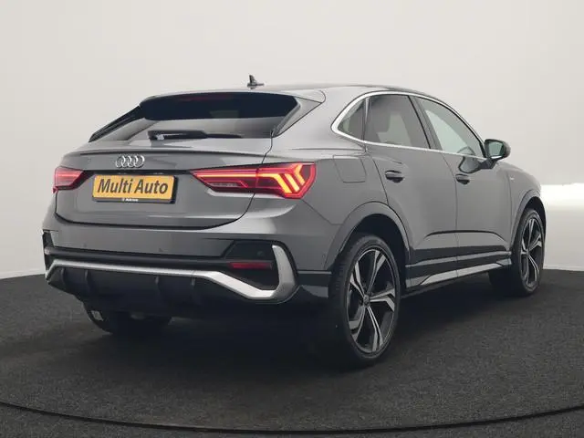Audi Q3 Sportback 45 TFSI e 2x S Line PHEV 245pk Dealer O.H. | Trekhaak Af Fabriek | Adaptive Cruise...