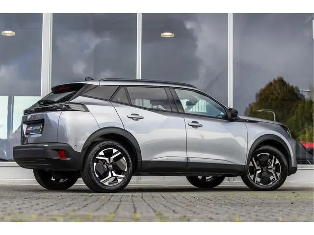 Peugeot e-2008 EV Active Pack 50 kWh | ACC | Carplay | Camera