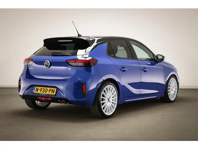 Opel Corsa 1.2 GS Line | CLIMA | STOELVERWARMING | DAB | APPLE | CAMERA | OZ 18"