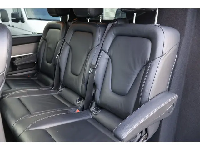 Mercedes-Benz V-klasse 250d Lang DC Avantgarde Airco Navigatie 360Gr Camera