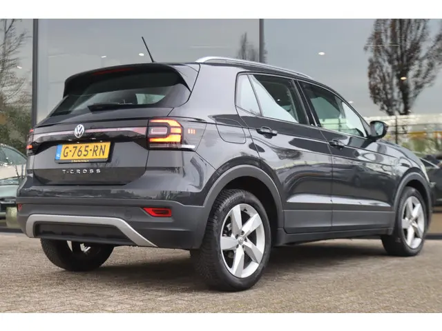 VOLKSWAGEN T-CROSS 1.0 TSI STYLE | LED | ADAP. CRUISE | CARPLAY | CLIMATE | SIDE-ASIST |