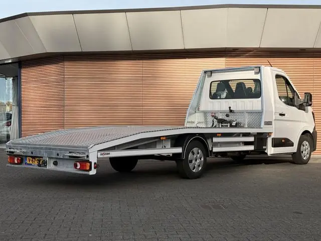 Renault Master T35 2.0 dCi 170 L3H1 Oprijwagen Navi By App / Cruise / Airco / Trekhaak