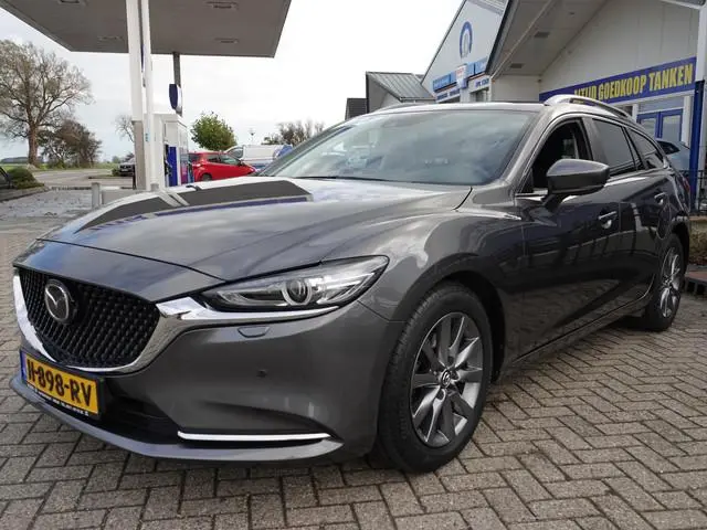 Mazda 6
