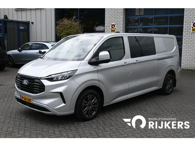Ford Transit Custom 300L Limited 2.0 TDCI L2 DC 3000 KG inklapbare trekhaak, LED, Navigatie met came...