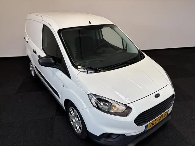 FORD TRANSIT COURIER Transit Courier 1.5 TDCI 75pk Ambiente APK 2027 