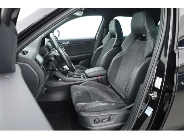 ŠKODA Kodiaq 1.5 TSI Sportline Business 7p. DSG | Navi | Elek. Trekhaak | Stoel- Stuurverw. | Apple...