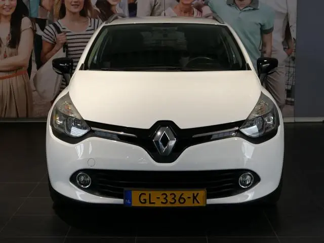 Renault Clio Estate 0.9 TCe Night&Day - Trekhaak - Allseasons - Navi - Bluetooth