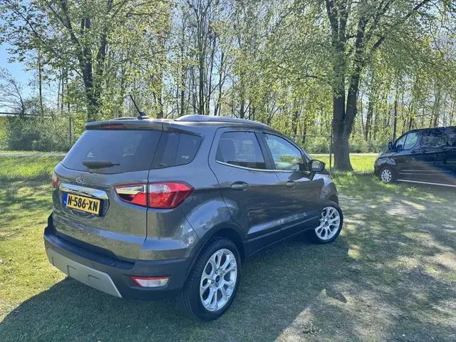 Ford EcoSport 1.0 EB 125PK Titanium | 7.300KM!! | DEALER OND | BLIS | WINTERPACK | B&O |
