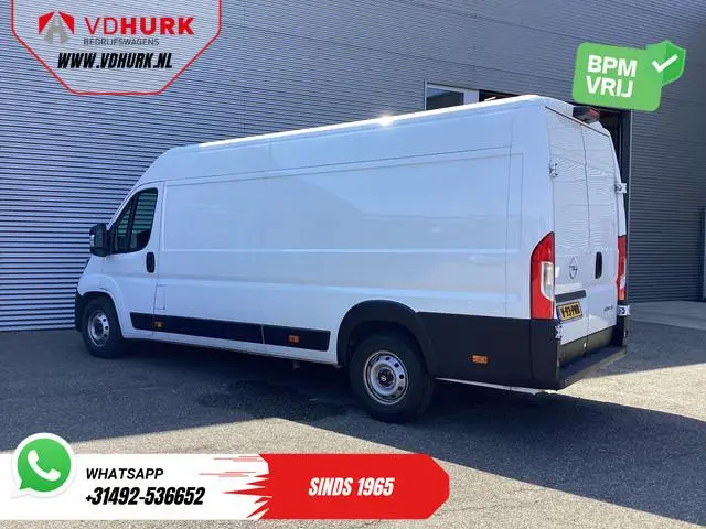 Opel Movano